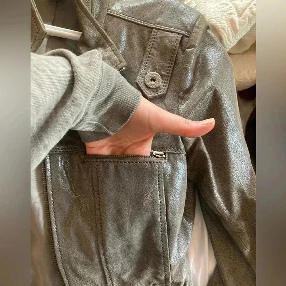 Danier Leather Jacket - Picture 7 of 7